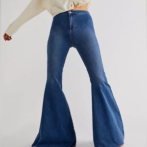 Free People, We The Free Just Float On Flare Jeans, Never Worn